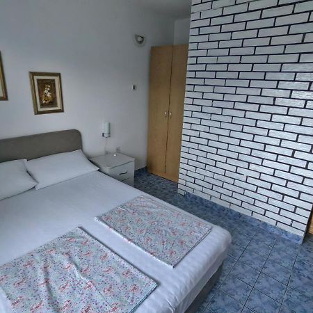 Apartments Vejo Korčula Eksteriør billede