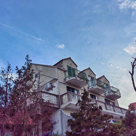 Apartments Vejo Korčula Eksteriør billede