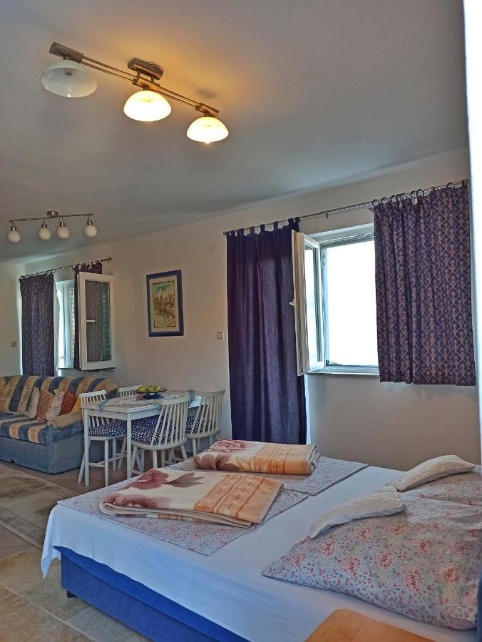 Apartments Vejo Korčula Eksteriør billede