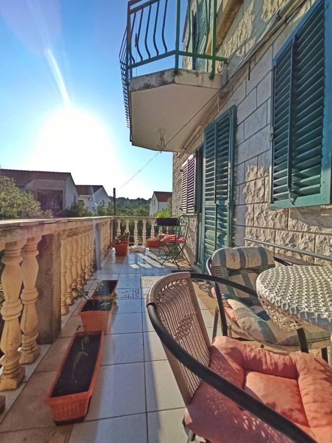 Apartments Vejo Korčula Eksteriør billede
