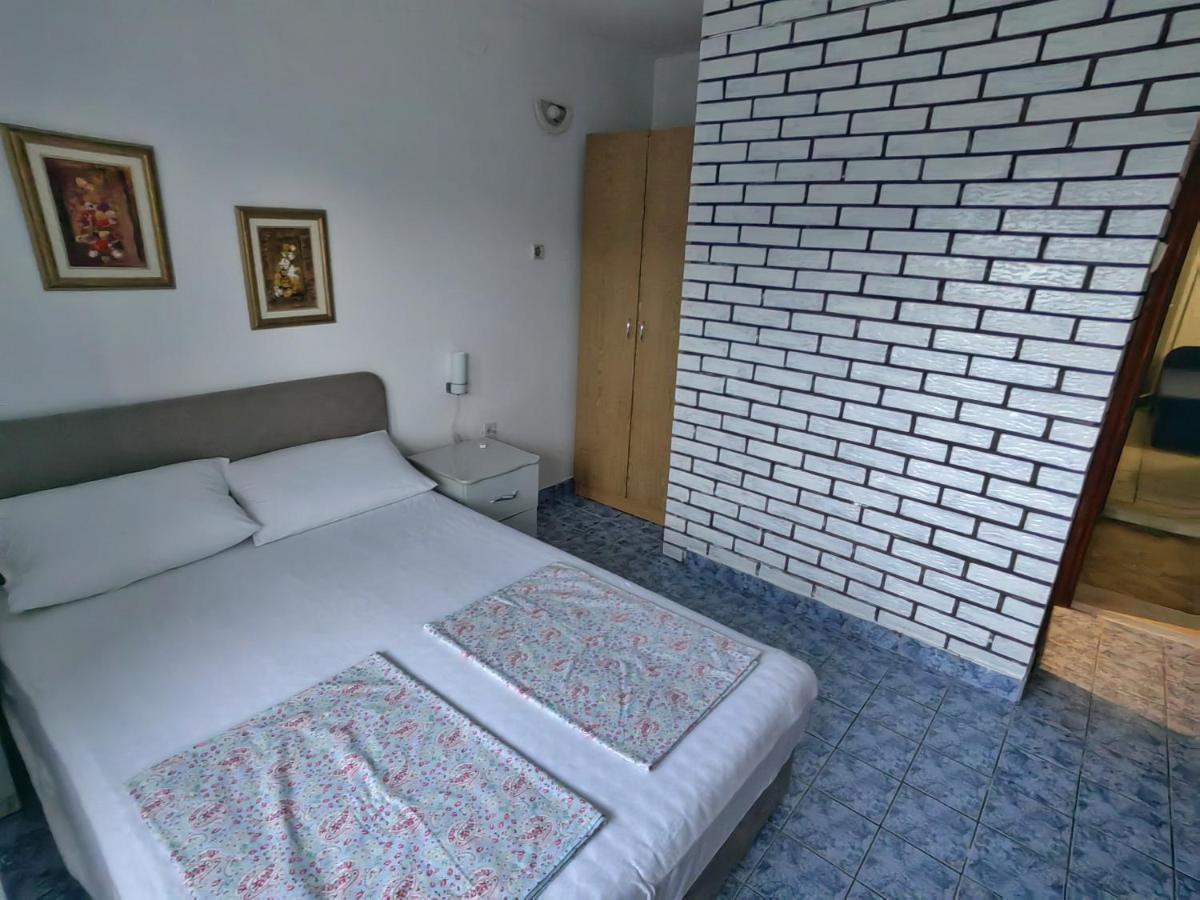 Apartments Vejo Korčula Eksteriør billede