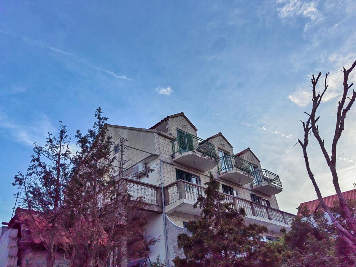 Apartments Vejo Korčula Eksteriør billede