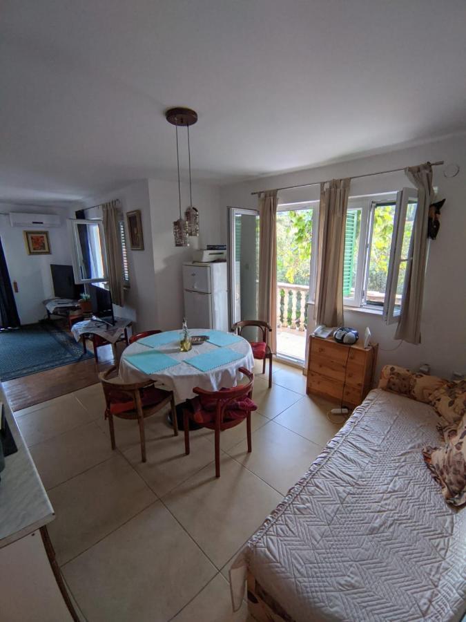 Apartments Vejo Korčula Eksteriør billede