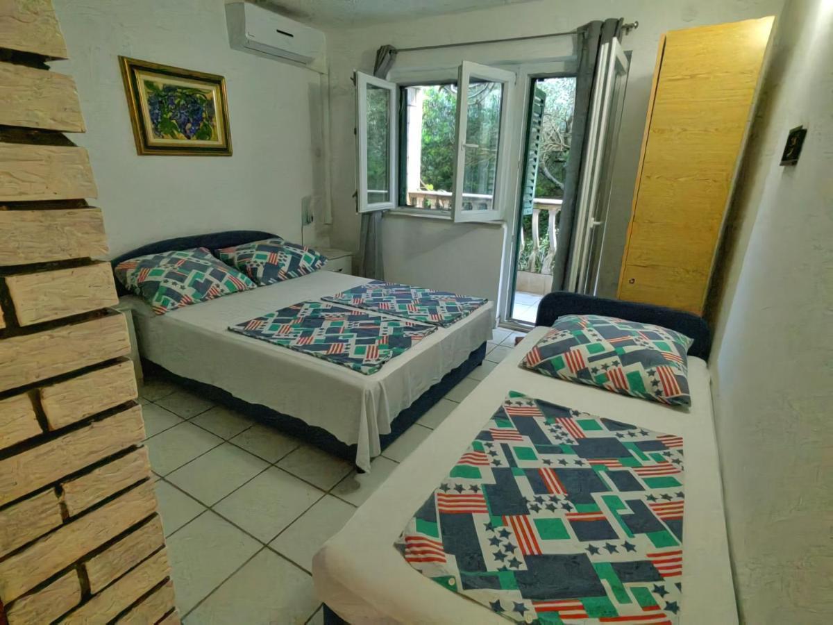 Apartments Vejo Korčula Eksteriør billede