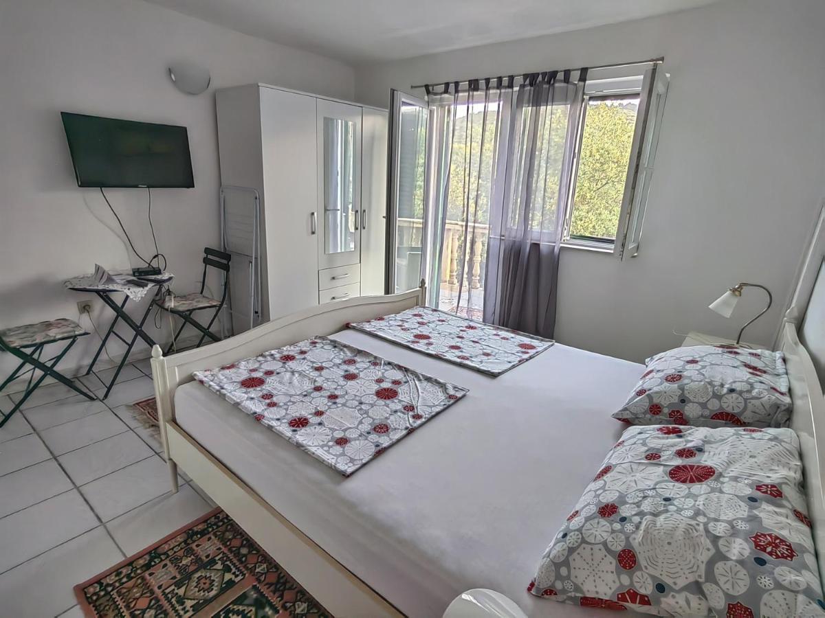Apartments Vejo Korčula Eksteriør billede